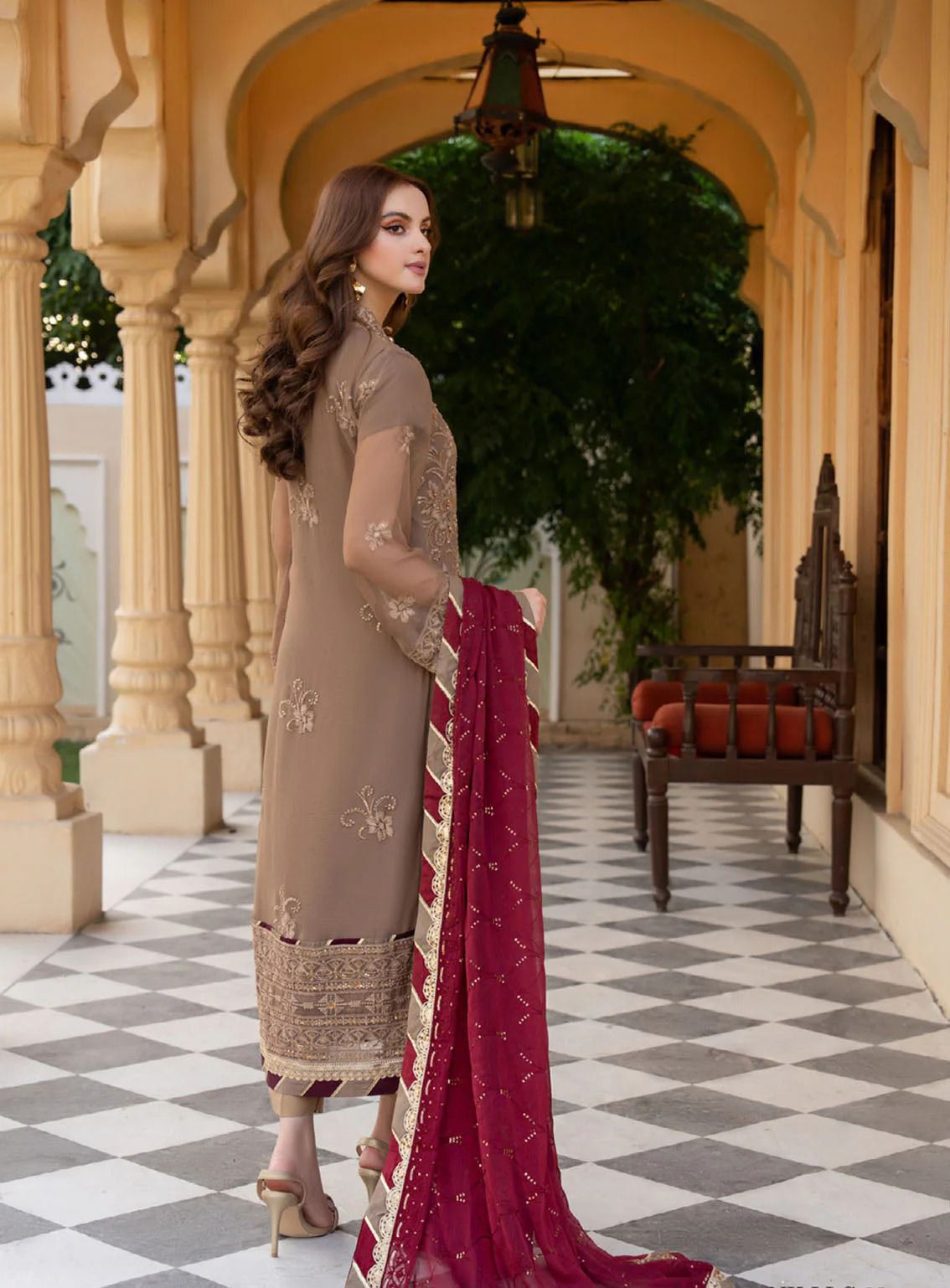 Unstitched Luxury Chiffon 3-Piece Suit with Malai Trouser