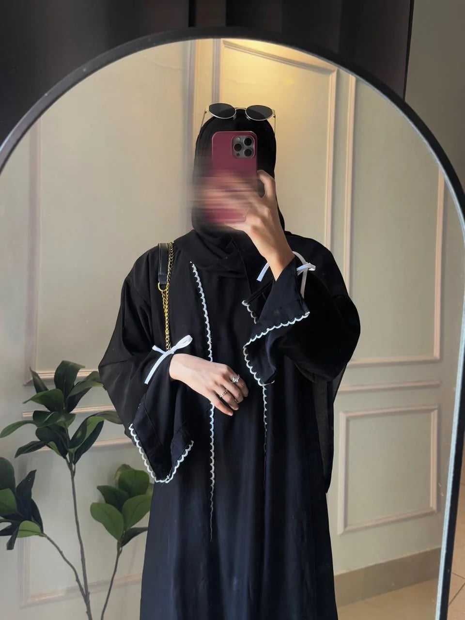 Luna Ribbon Abaya With Stoller
